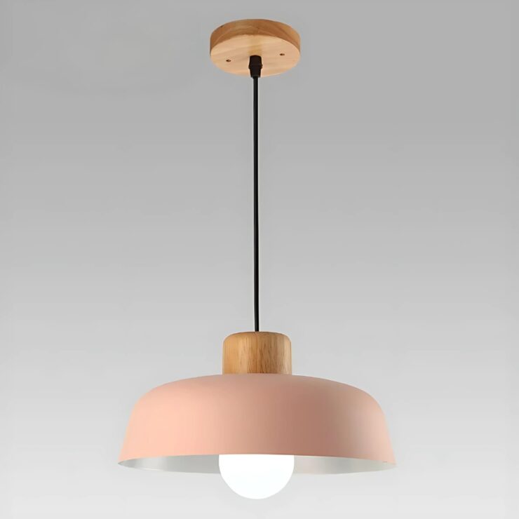 Lustre scandinave avec abat-jour en métal